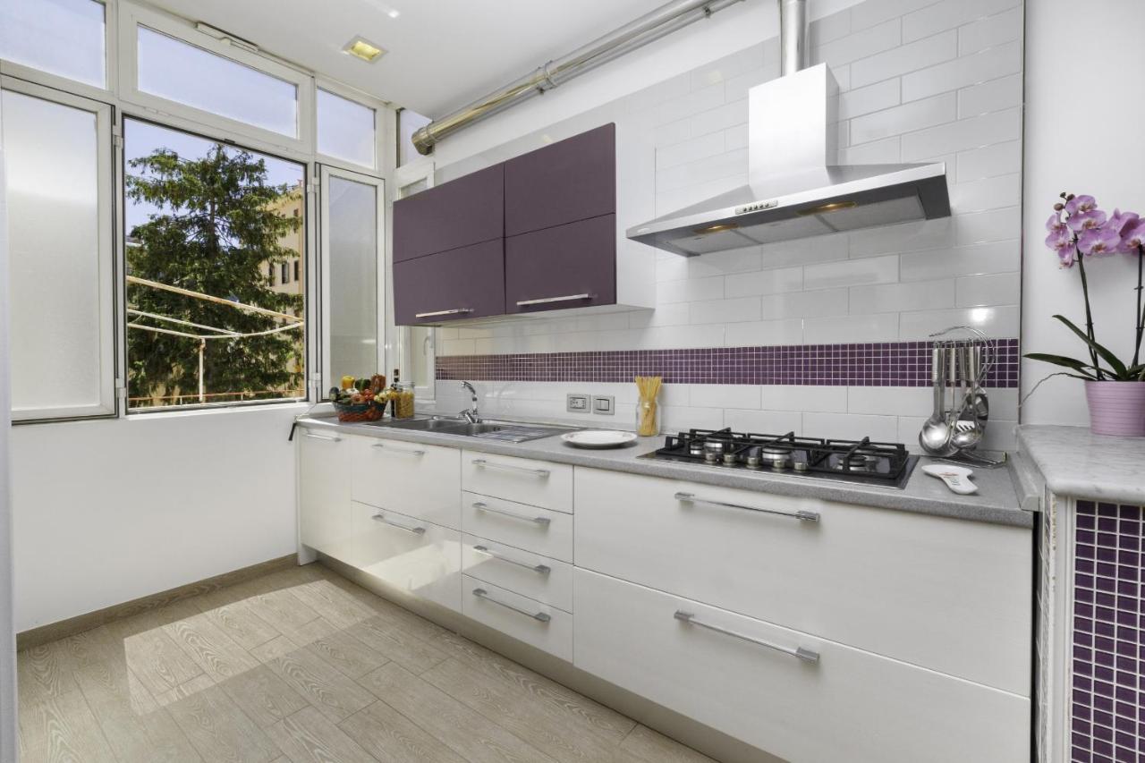 Amore - Rose House Apartment *