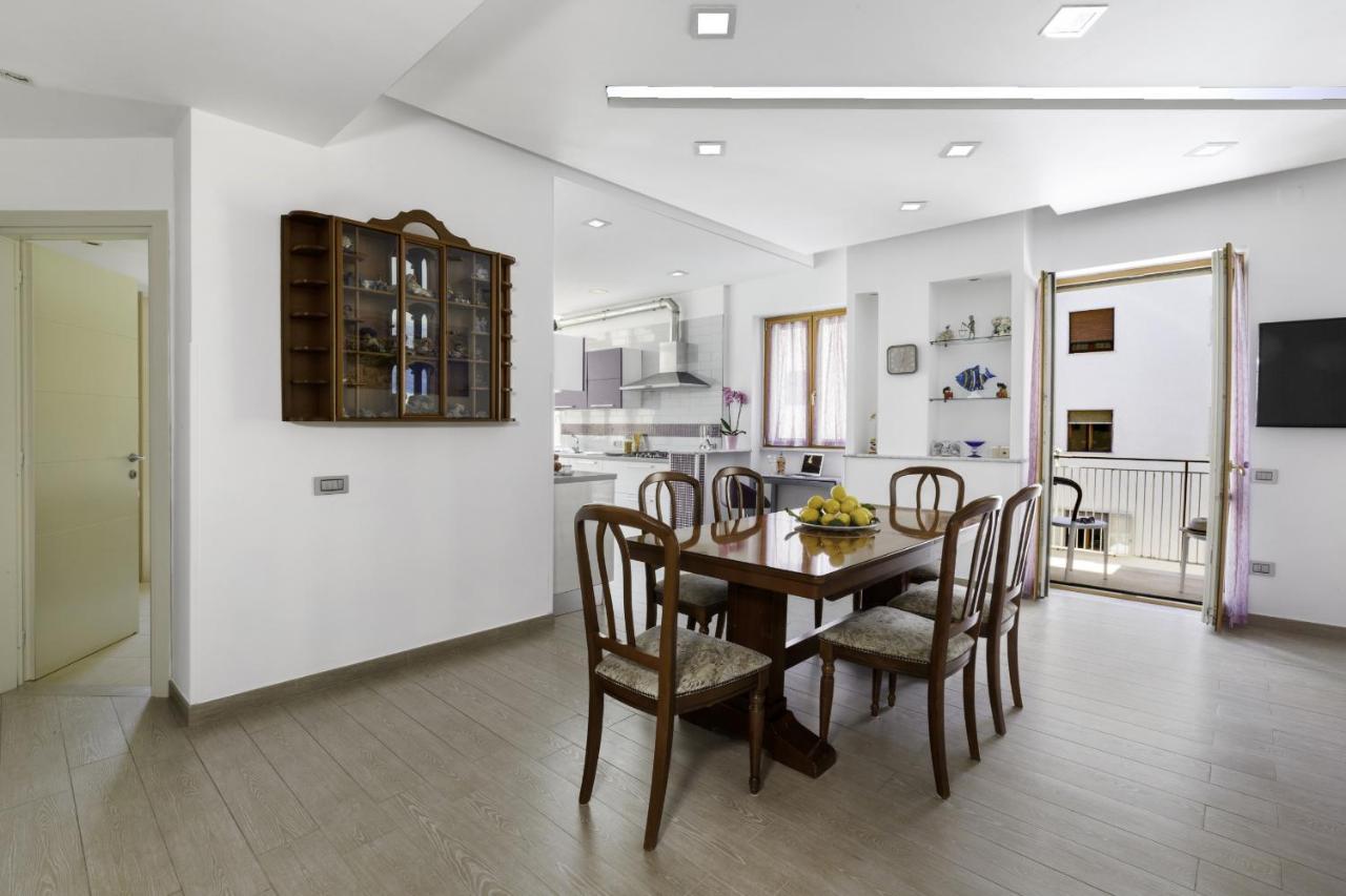 Amore - Rose House Apartment